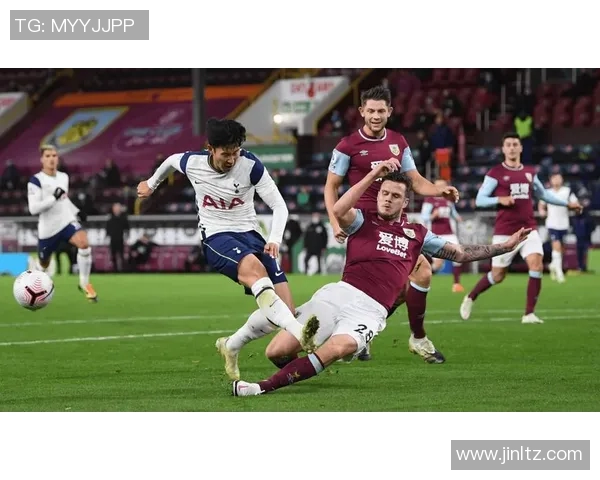 富勒姆主场迎战伯恩利期待精彩对决双方争夺英超宝贵积分